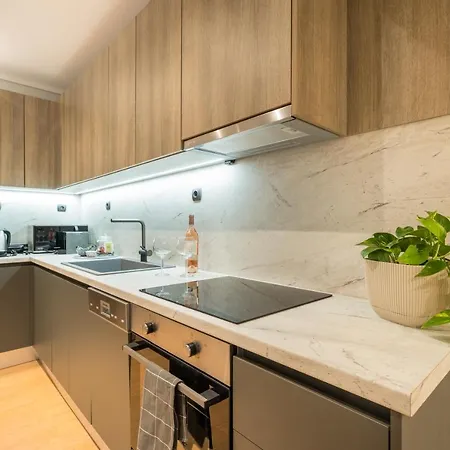 Urban Suites- Helexpo Thessaloníki