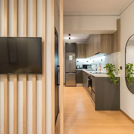 Urban Suites- Helexpo Lägenhet